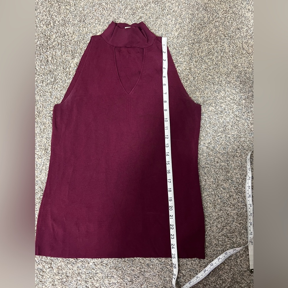Michael Michael Kors Red Burgundy Sleeveless Mock Turtleneck Cutout Top‎ - Picture 5 of 10